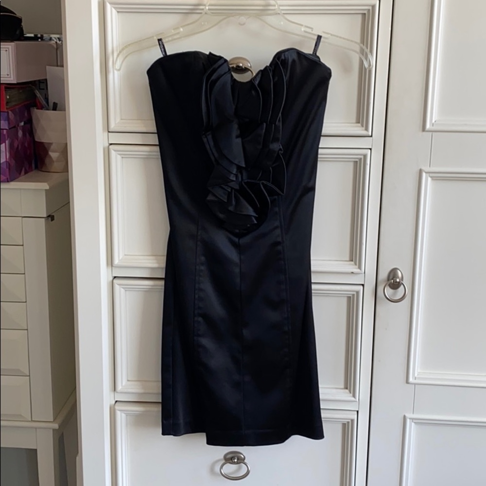 NEVER WORN Beautiful black cocktail dress